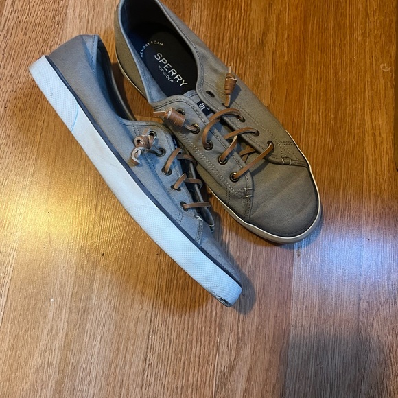 Sperry shoes - Picture 3 of 3